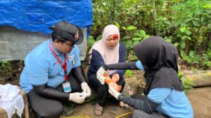 Tiga Hari Bersama Warga, KSR PMI Jember Asah Kepedulian dan Kesiapsiagaan