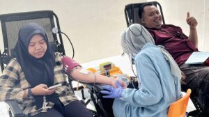 Donor Darah di Kampus, Mahasiswa Unmuh Jember Bantu Penuhi Kebutuhan Darah Pasien