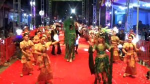 Semarak Parade Budaya Lojejer, Majapahit hingga Raja Jawa Hadir di Jalan Desa